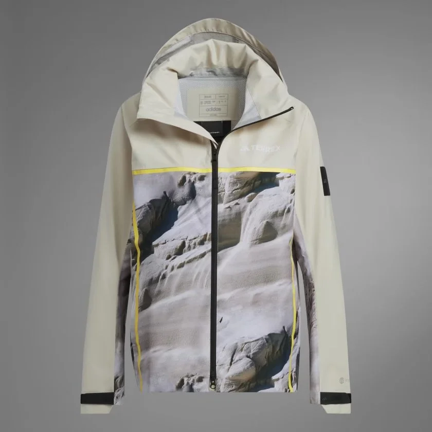 Adidas x National Geographic Collection — EXTRA MAGIC MINUTES